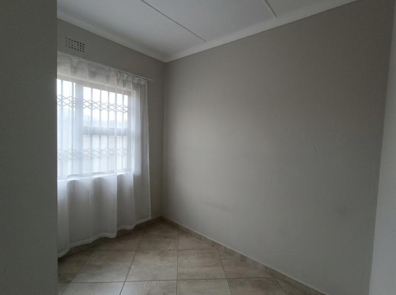 2 Bedroom Property for Sale in Queenstown Central Eastern Cape